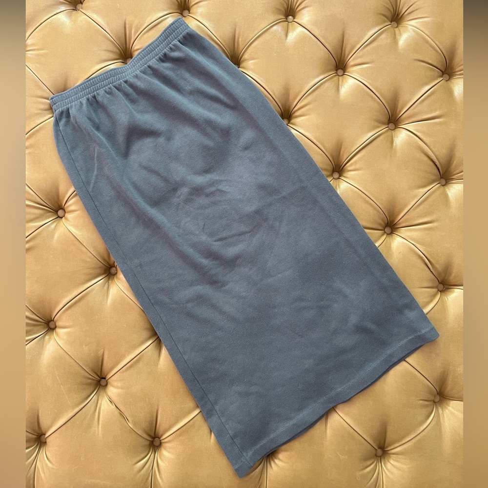 High Waisted Midi Length Sweater Skirt, Pretty Blue Gray Tone Size 6/8